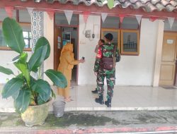 Implementasikan Metode Binter, Babinsa Danukusuman dan Bhabinkamtibmas Kunjungi Sekolahan