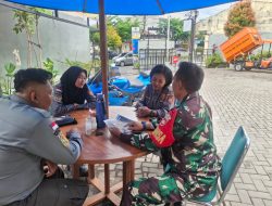 Bincang Bincang Santai, Babinsa Danikusuman Dengan Linmas Untuk Jaga Situasi Wilayah Aman