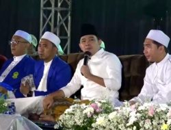 Bermunajat, Gus Fawait Bersama Ulama dan Jamaah Panjatkan Doa untuk BangsaJember