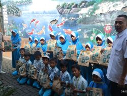 Alfamart Jember Dukung HPN 2026, Kolaborasi dengan DPC GWI Jember Salurkan 30 Paket untuk Anak Yatim